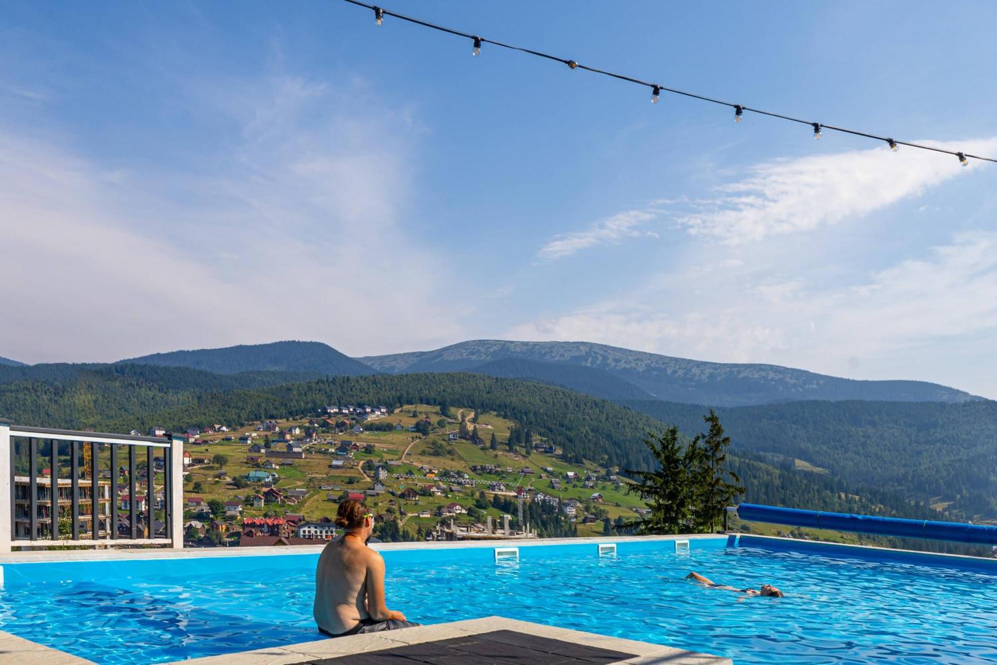 Севеней Готель Bukovel Esterno foto